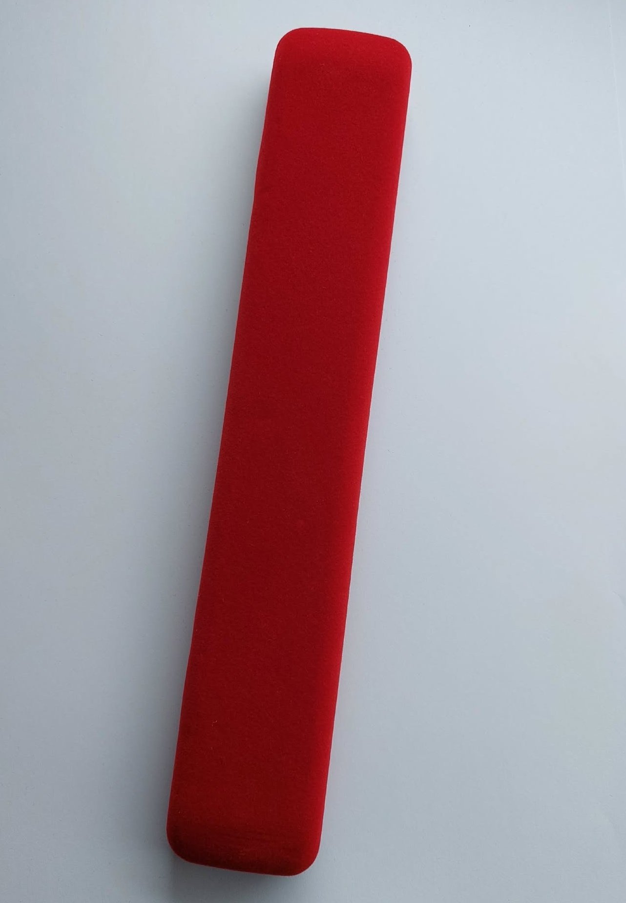 Dovanų dėžutė apyrankei (23cm. x 4cm.)