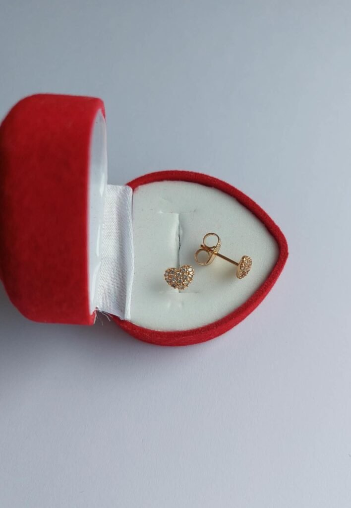 Vinukai širdelės (0,6cm.)