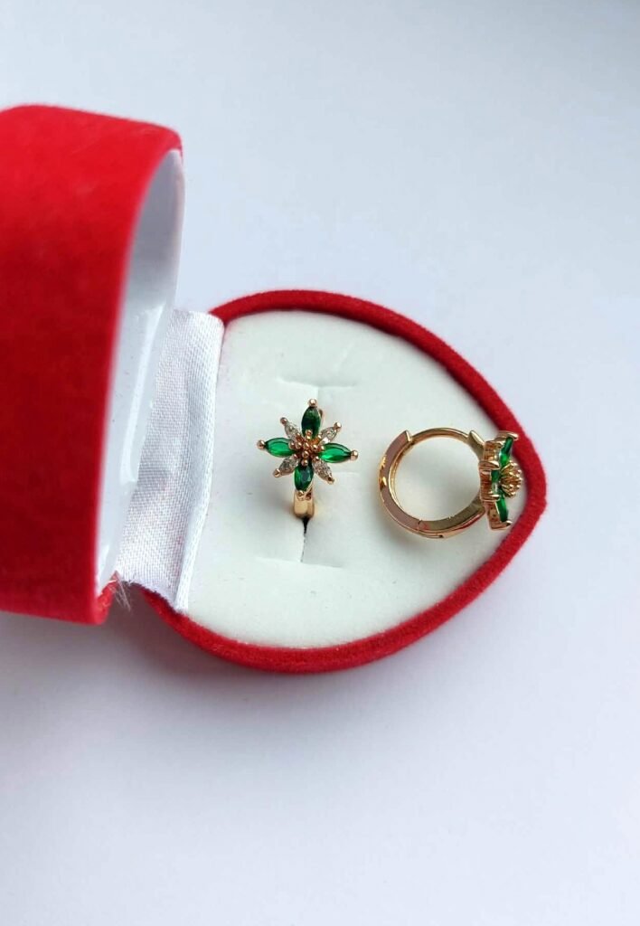 Auskarai "Žalios gėlytės" (1,2cm.)